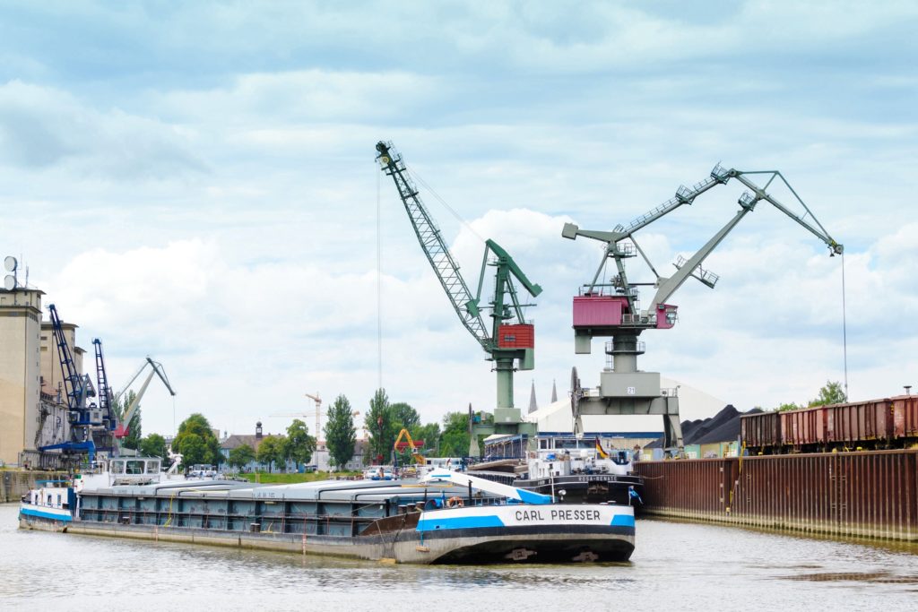 Westhafen bayernhafen Regensburg