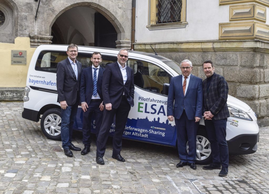 E-Mobilität E-Auto Lieferwagensharing Pressetermin Altes Rathaus Regensburg