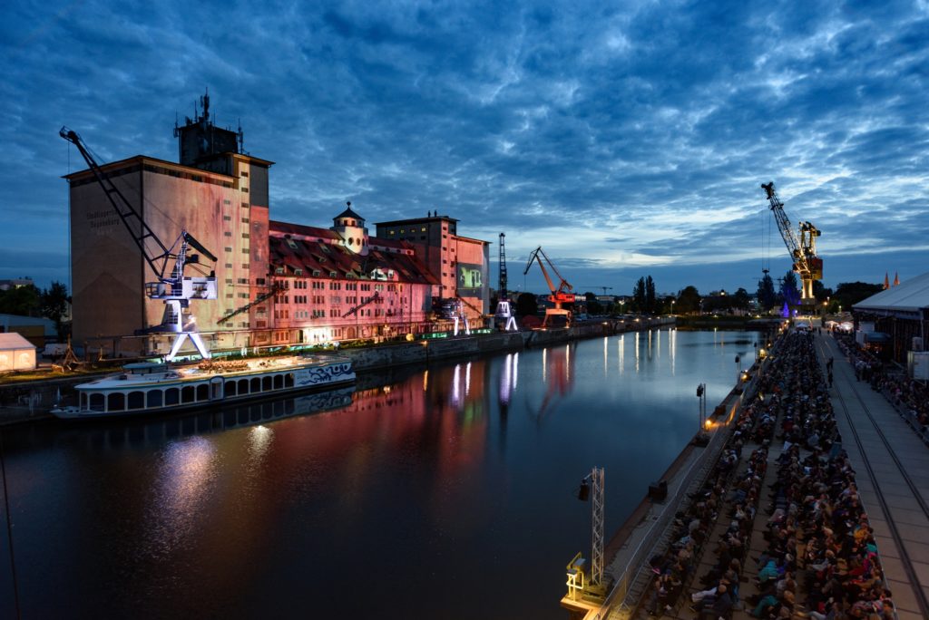 Stadtlagerhaus bayernhafen Theater Regensburg- Oper Fliegender Holländer 2017