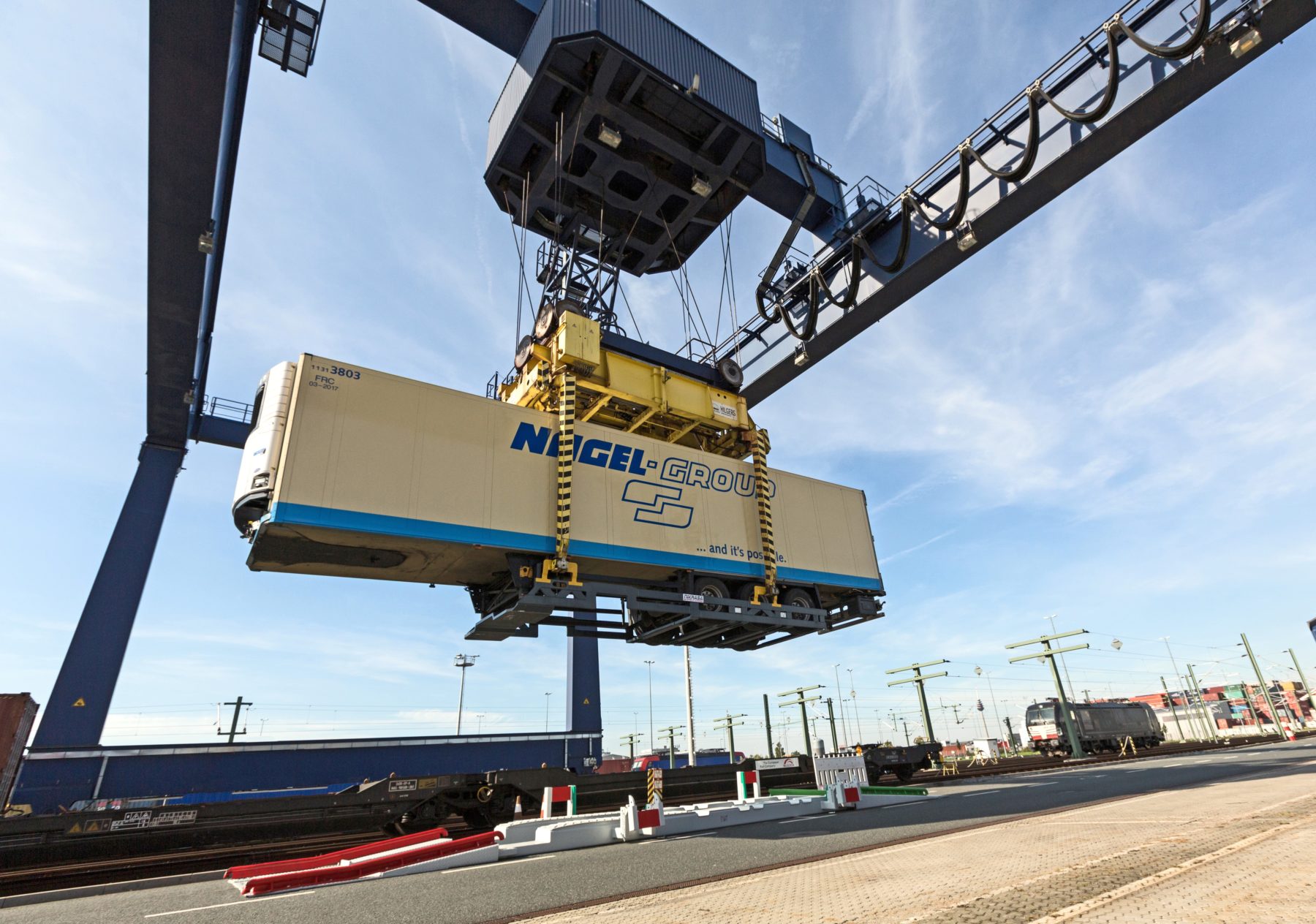 Umschlag Nikrasa Plattform bayernhafen Nürnberg