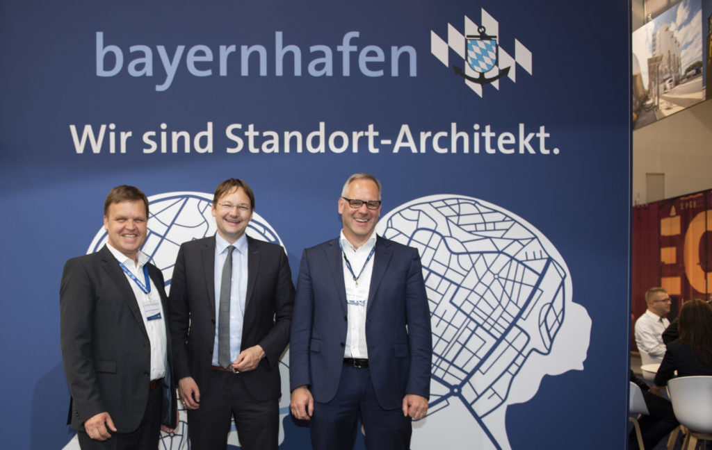 Besuch Minister Dr. Reichhardt am Messestand von bayernhafen transport logistic 2019