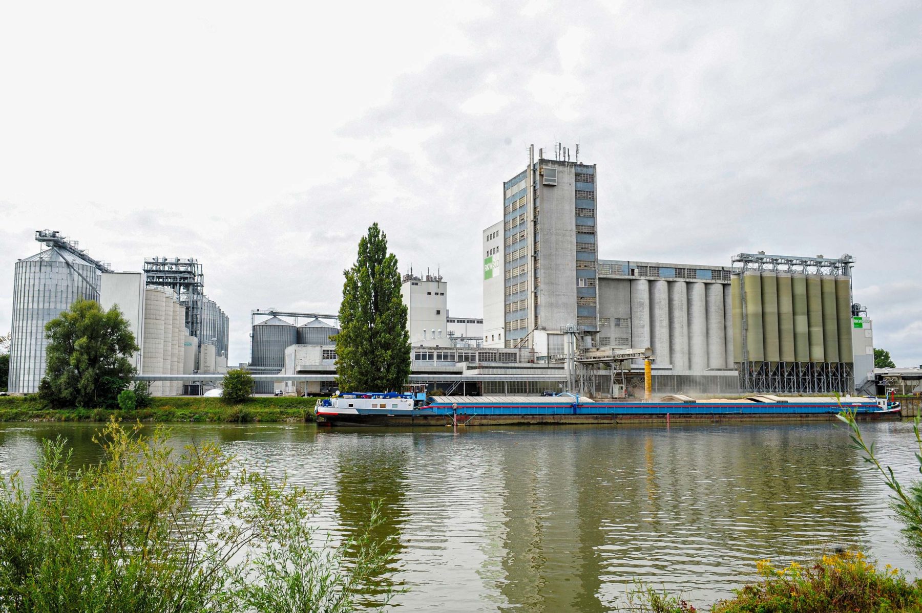 bayernhafen Die BayWa regional in Bayern verankert wie eh und je