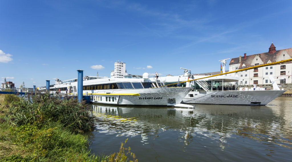 Flusskreuzfahrtschiffe bayernhafen Bamberg