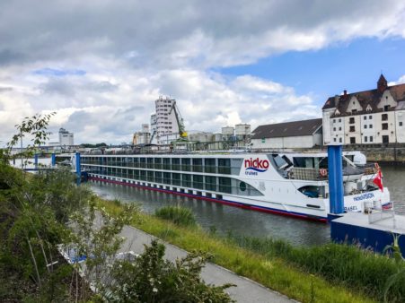 bayernhafen Bamberg Flußkreuzfahrtschiff