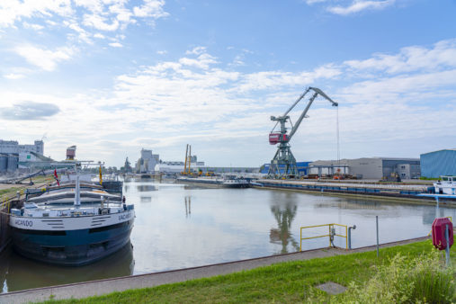 Umschlag im bayernhafen Regensburg (Osthafen)