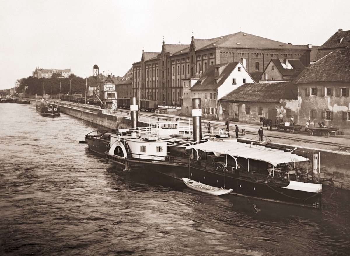 bayernhafen Regensburg historische Aufnahme