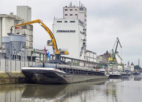 Umschlag Kai 4 bayernhafen Bamberg