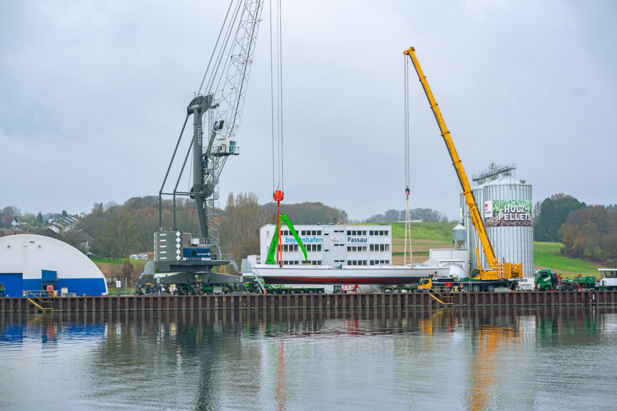 bayernhafen Passau Schwergut