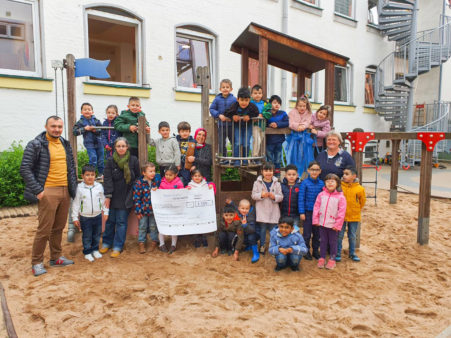 Spendenübergabe an Kindertagesstätte Sternenhimmel Hasstraße