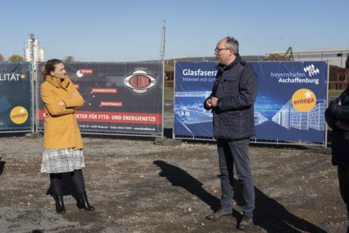 Judith Gerlach Alexander Zeiger Ansprache Glasfaserausbau Aschaffenburg